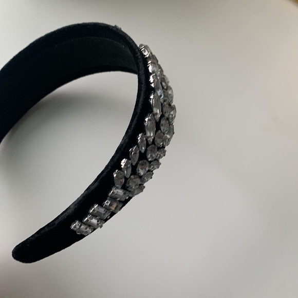 Brand new black and silver hair tiara - Picture 7 of 7